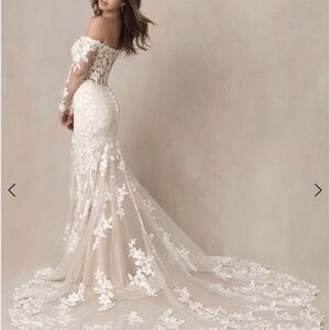 Allure Bridals Off-Shoulder Lace Wedding Dress in Cream and White